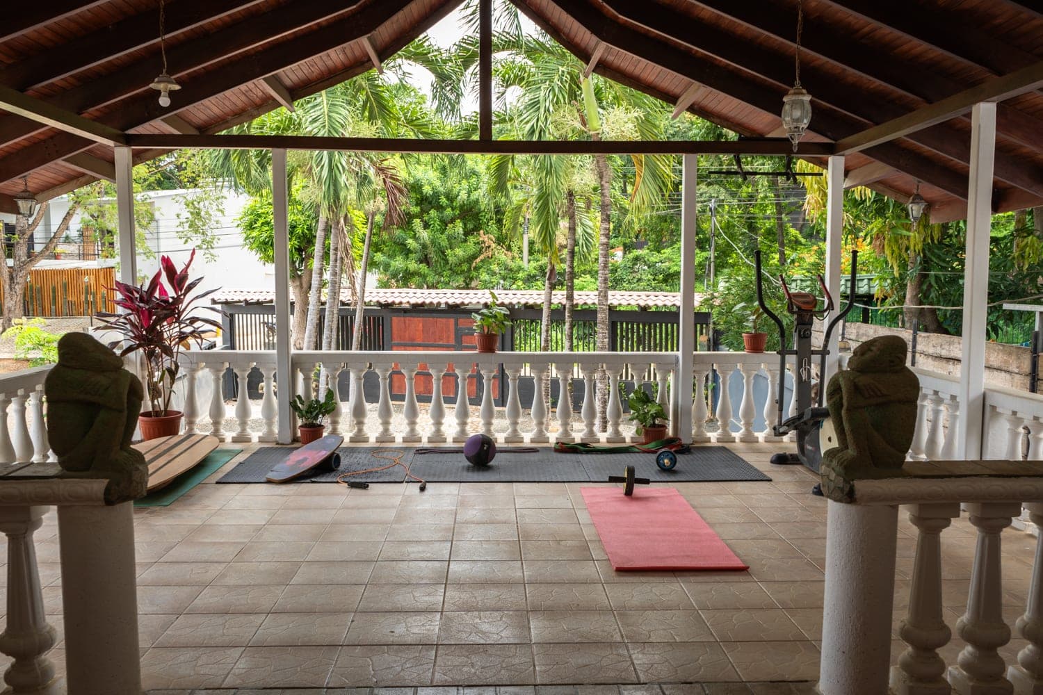 The yoga deck at Mai Ke Kai